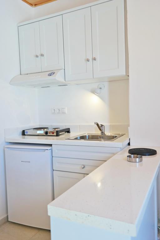 Katerina Suites Агиос Прокопиос Екстериор снимка