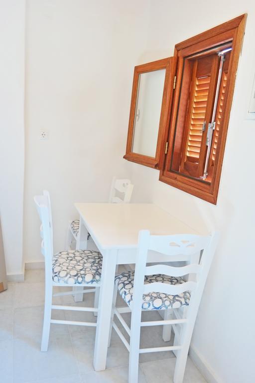 Katerina Suites Агиос Прокопиос Екстериор снимка