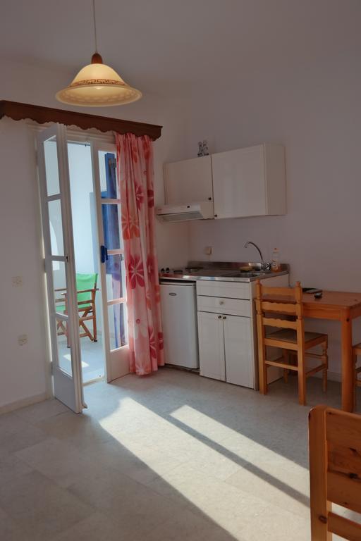 Katerina Suites Агиос Прокопиос Екстериор снимка