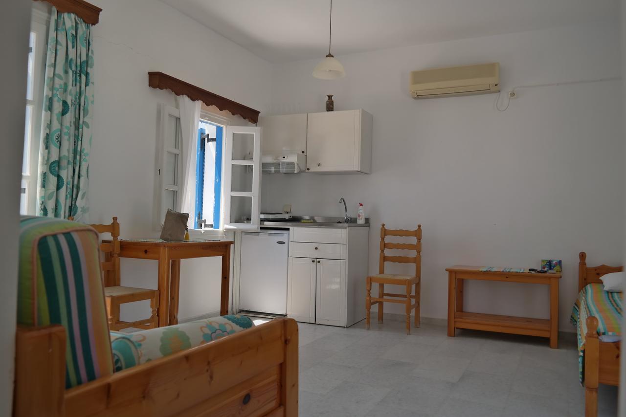 Katerina Suites Агиос Прокопиос Екстериор снимка